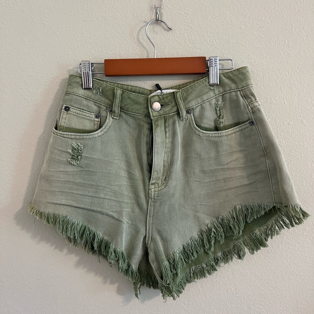 women’s shorts